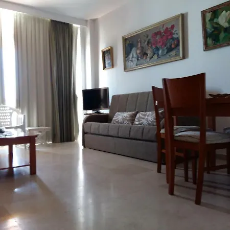 Castillo Santa Clara 3 Apartment *